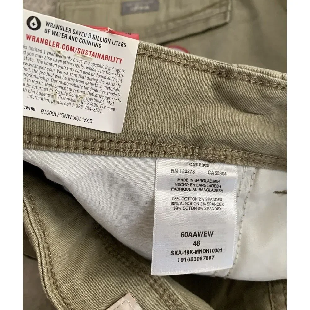 Men's Wrangler Cargo Shorts w/ Stretch Khaki Relaxed Fit Tech Pocket 10
